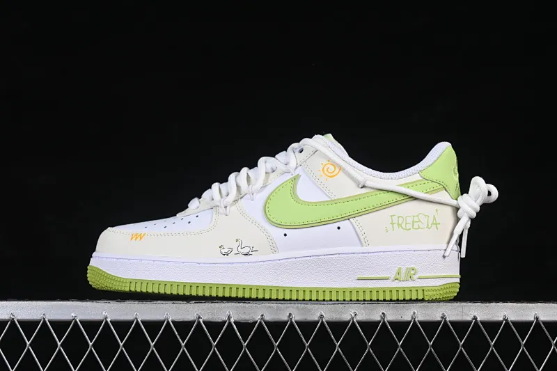 All Categories Nk Air Force 1 Air Force Series Nk Air Force 1 Low Air Force Low Nike Air Force 1'07 Low Coconut Green Milk Cover Air Force One Low Casual Sneakers YY2024-315